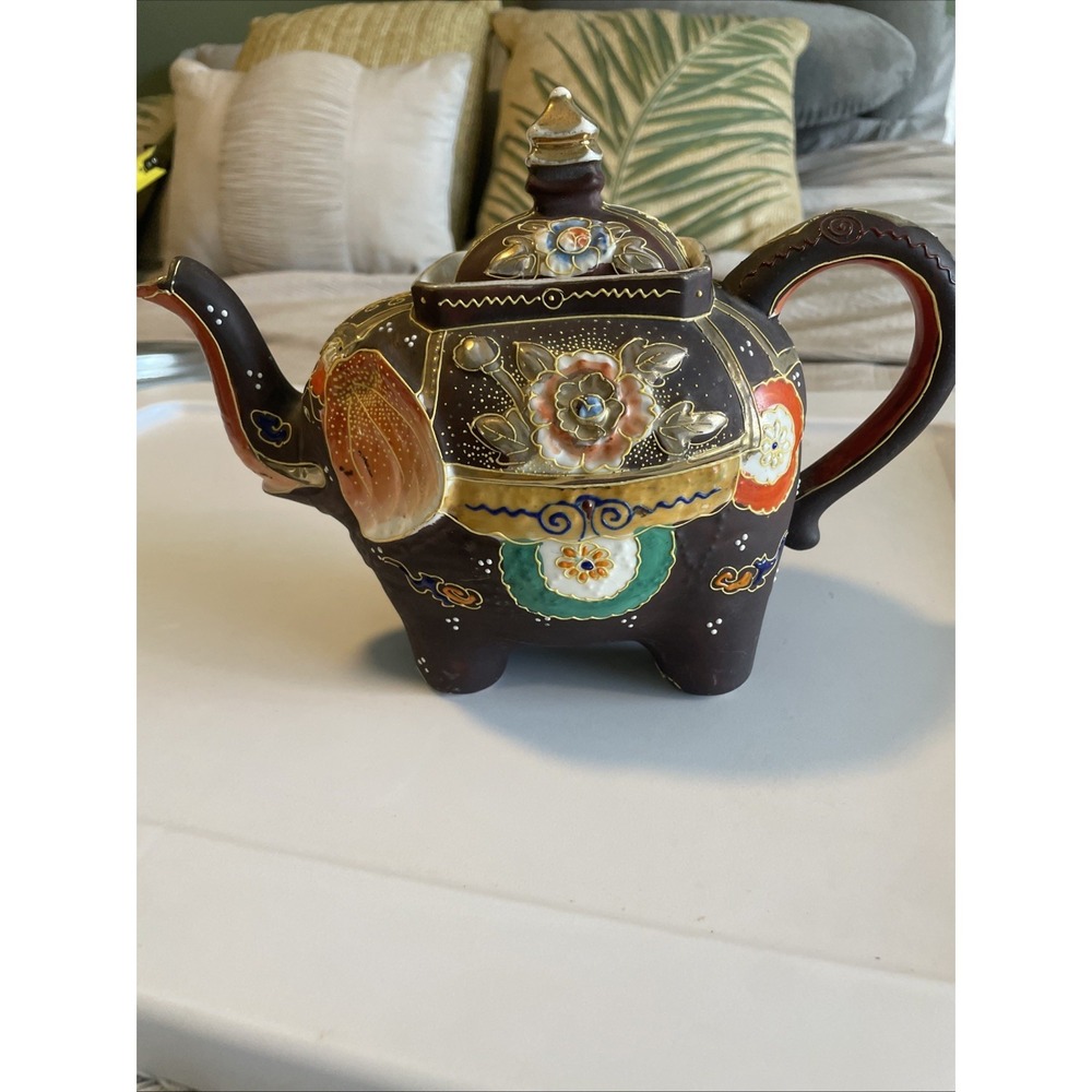 Vintage Japanese Moriage Gilded Satsuma Hand Painted Elephant Teapot Boho Read